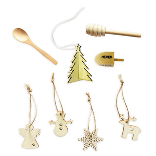 Jingle Elves Christmas Crackers - 8 Per Box